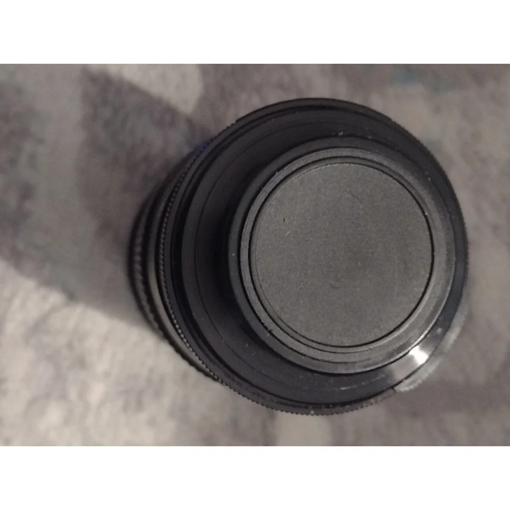 Vivitar 200mm 1:3.5 Telephoto Camera Lens In Good Condition